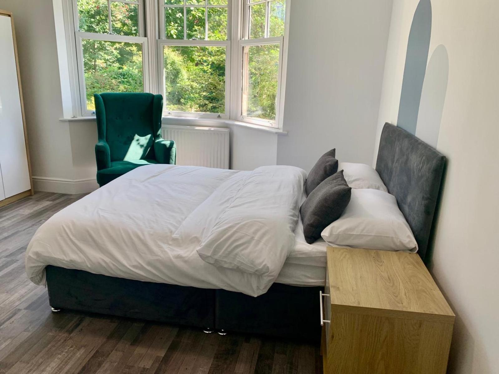 M4M Rooms- Ng7 6Pd Room 1 นอตติงแฮม ภายนอก รูปภาพ